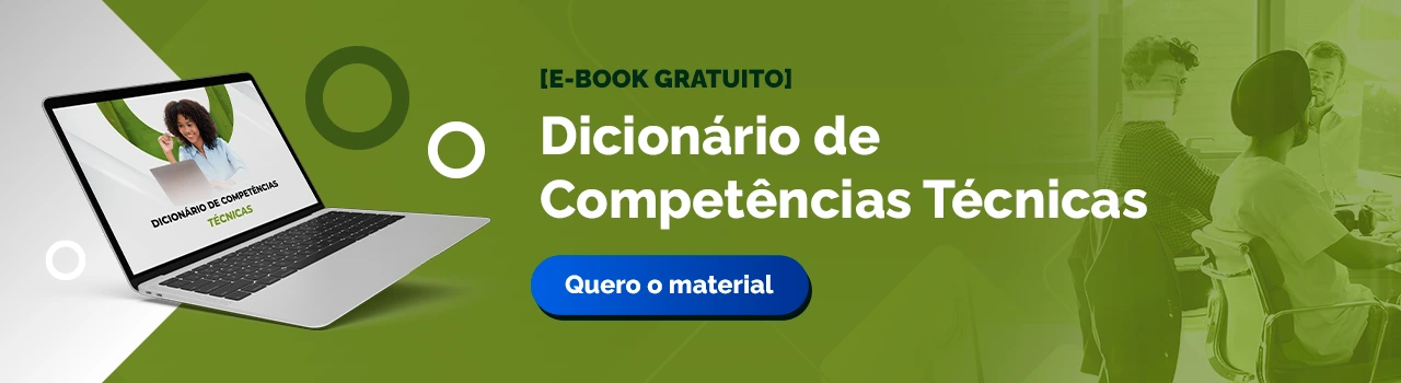 Banner com fundo verde e detalhe branco no canto ao lado de um laptop, com o texto em destaque "Dicionário de Competências Técnicas" escrito na cor branca e botão na cor azul com o texto "Quero o material".